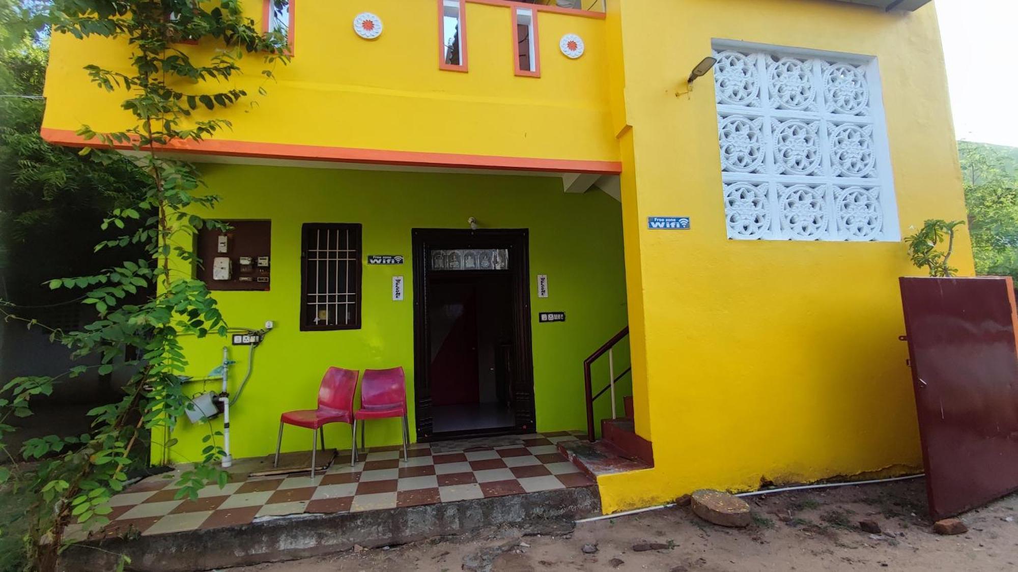 Sr Villa Stay Kottakuppam Exteriör bild